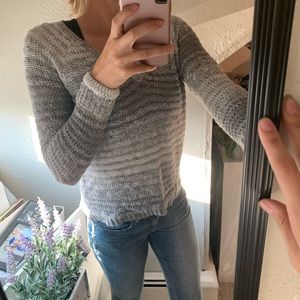 Hollister silvery grey sweater